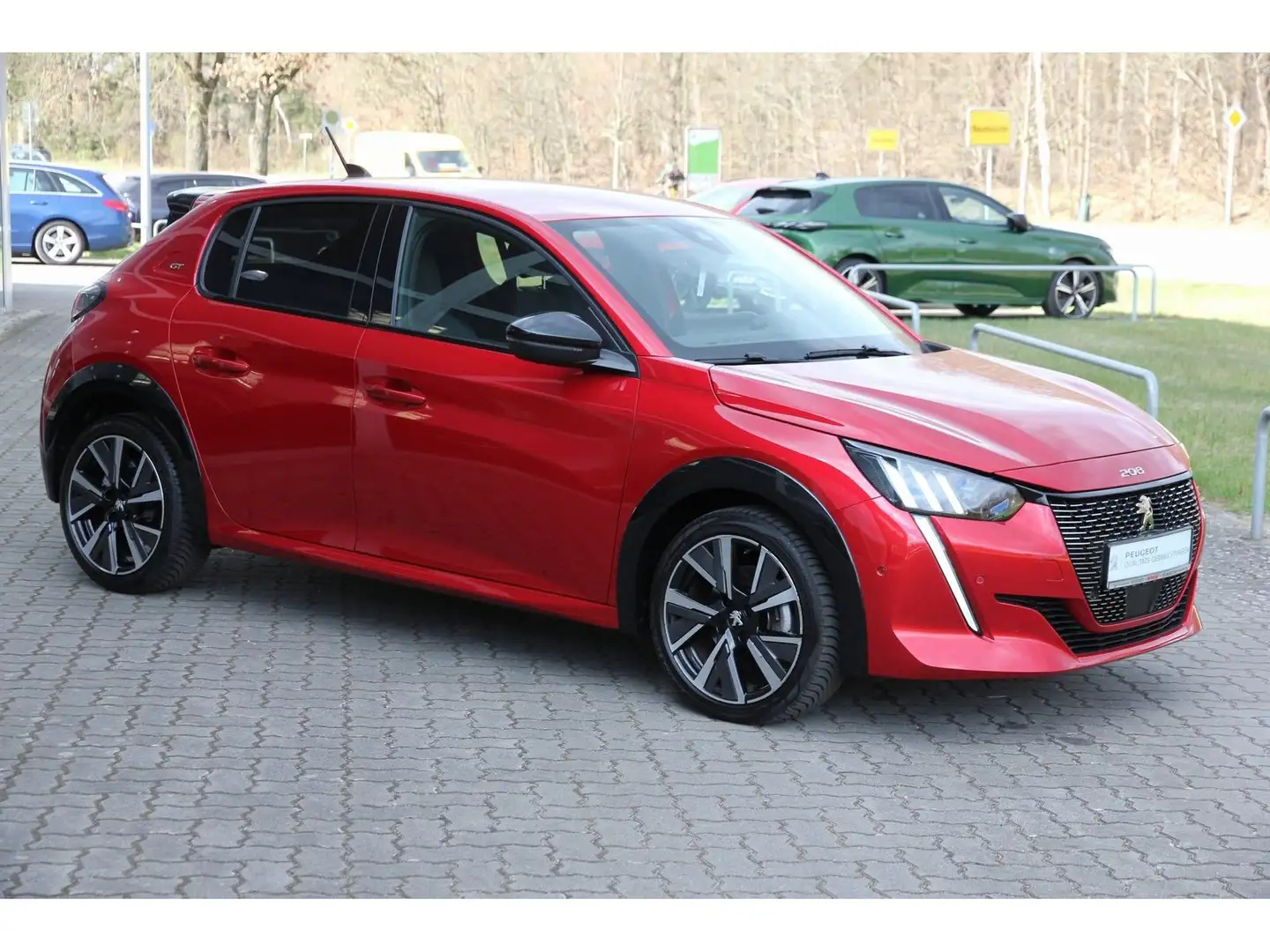 Peugeot 208 GT PT 130 EAT8 Navi 3D Tacho Touchscreen Grau - 2