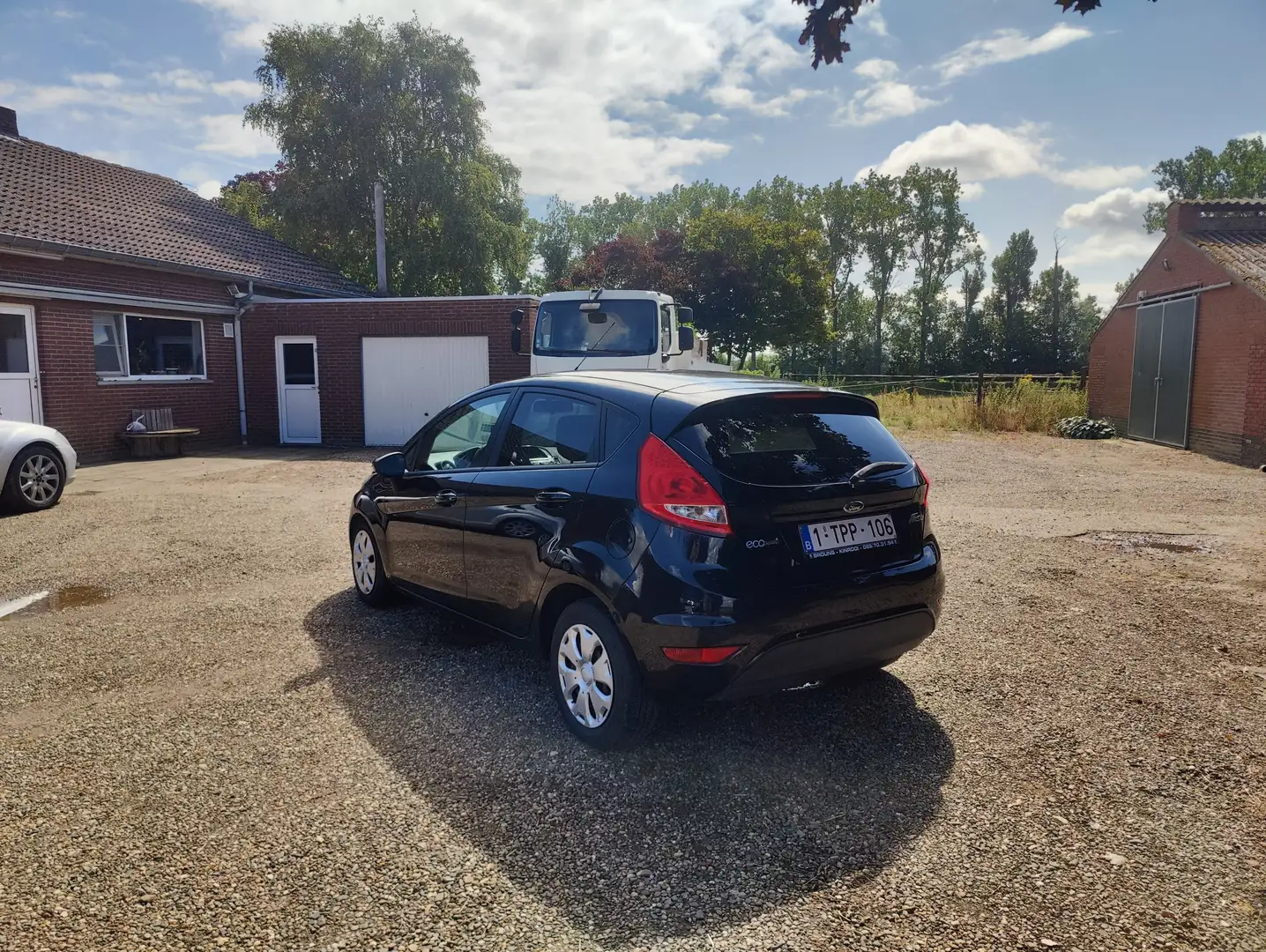 Ford Fiesta Fiesta 1.6 TDCi Econetic Trend Zwart - 2