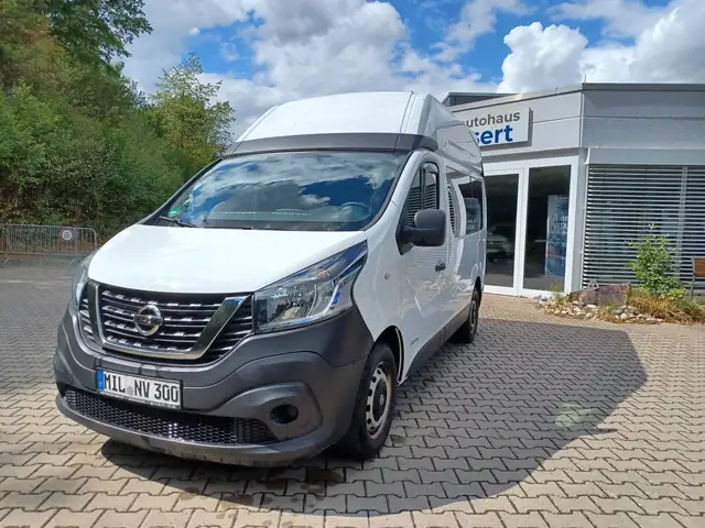 Nissan NV300 NV300 dCi 125 L1H2 2,7 dCi 125 Comfort 3 Sitzer Hochdach mit Fenster