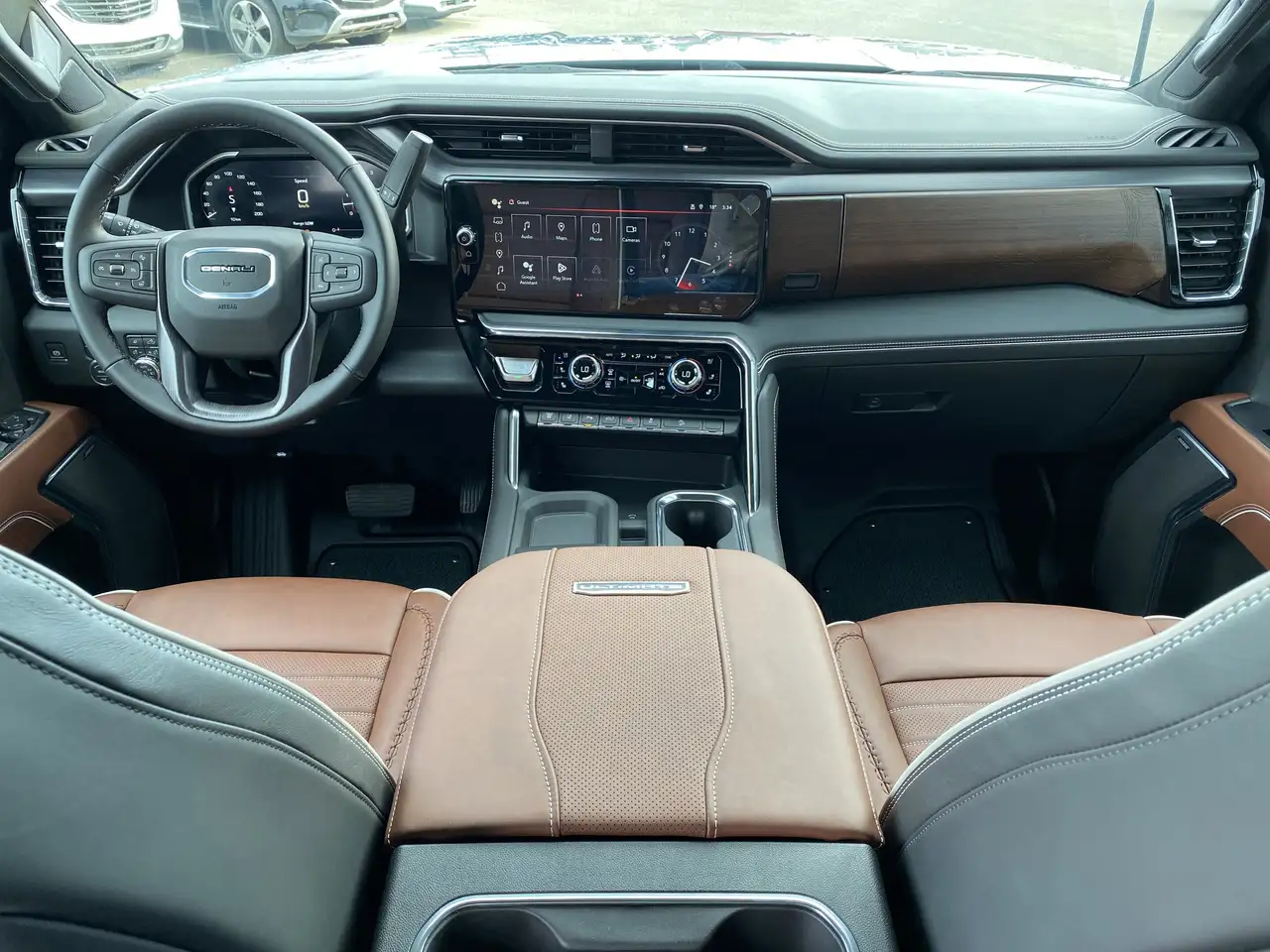 GMC Sierra 3500HD снимка GMC Sierra 3500HD