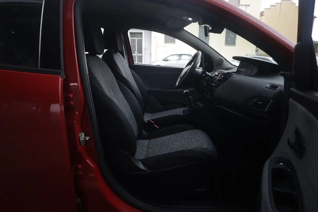 Lancia Ypsilon 2022 — фото 10