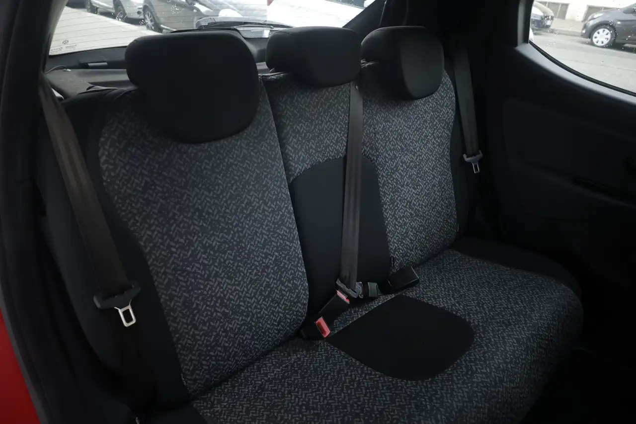 Lancia Ypsilon 2022 — фото 12