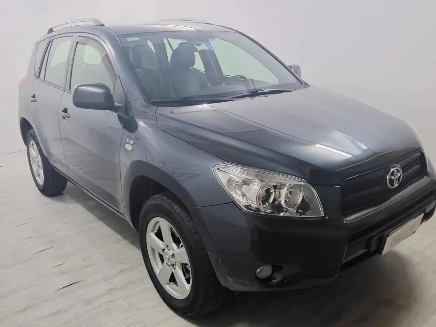 Toyota RAV 4 MY23 RAV4 2.2 D-4D 136 CV Luxury 40.000KM Grigio - 2
