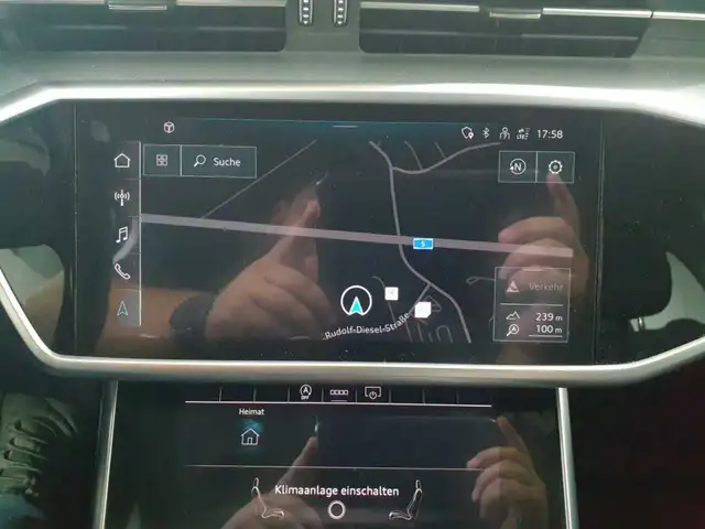 Audi A6 view 12