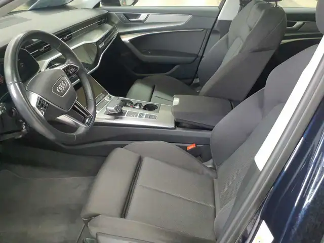 Audi A6 view 7