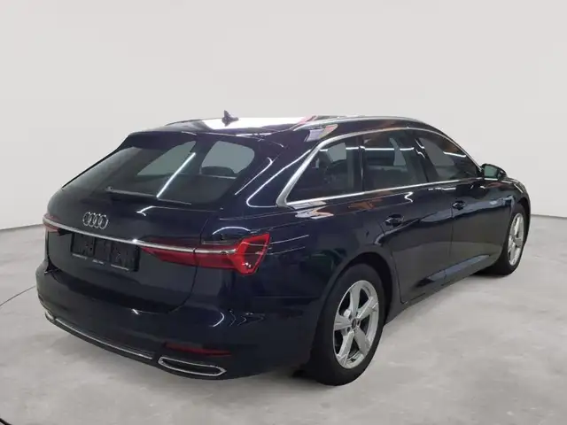 Audi A6 view 4