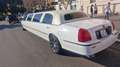 Lincoln Town Car - thumbnail 5