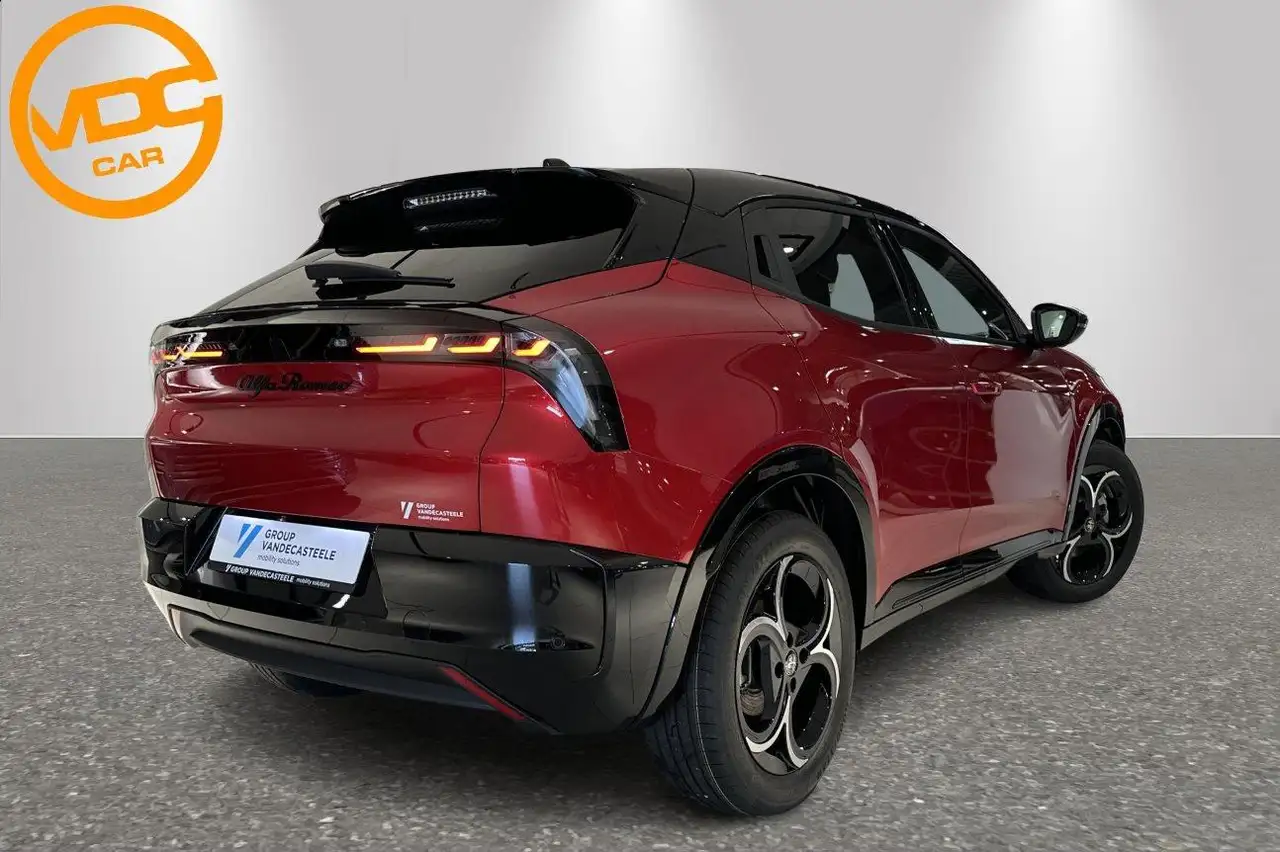 Alfa Romeo Junior 2025