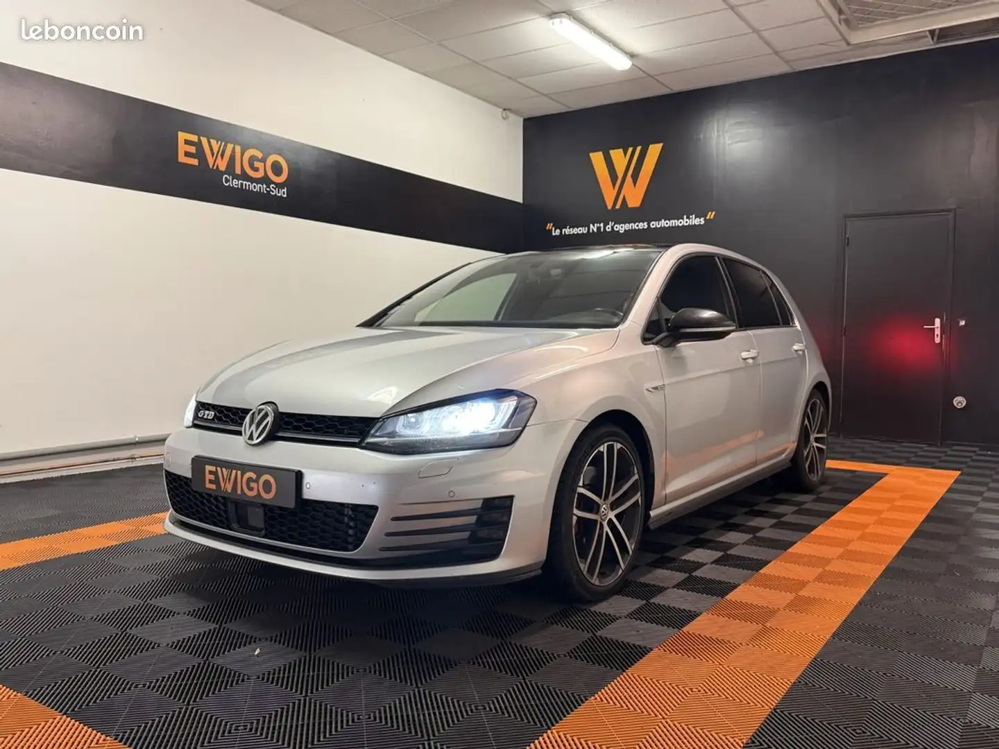 Volkswagen Golf 2.0 tdi 184ch bluemotion gtd dsg bva entretien constructeur origine france Gris - 1