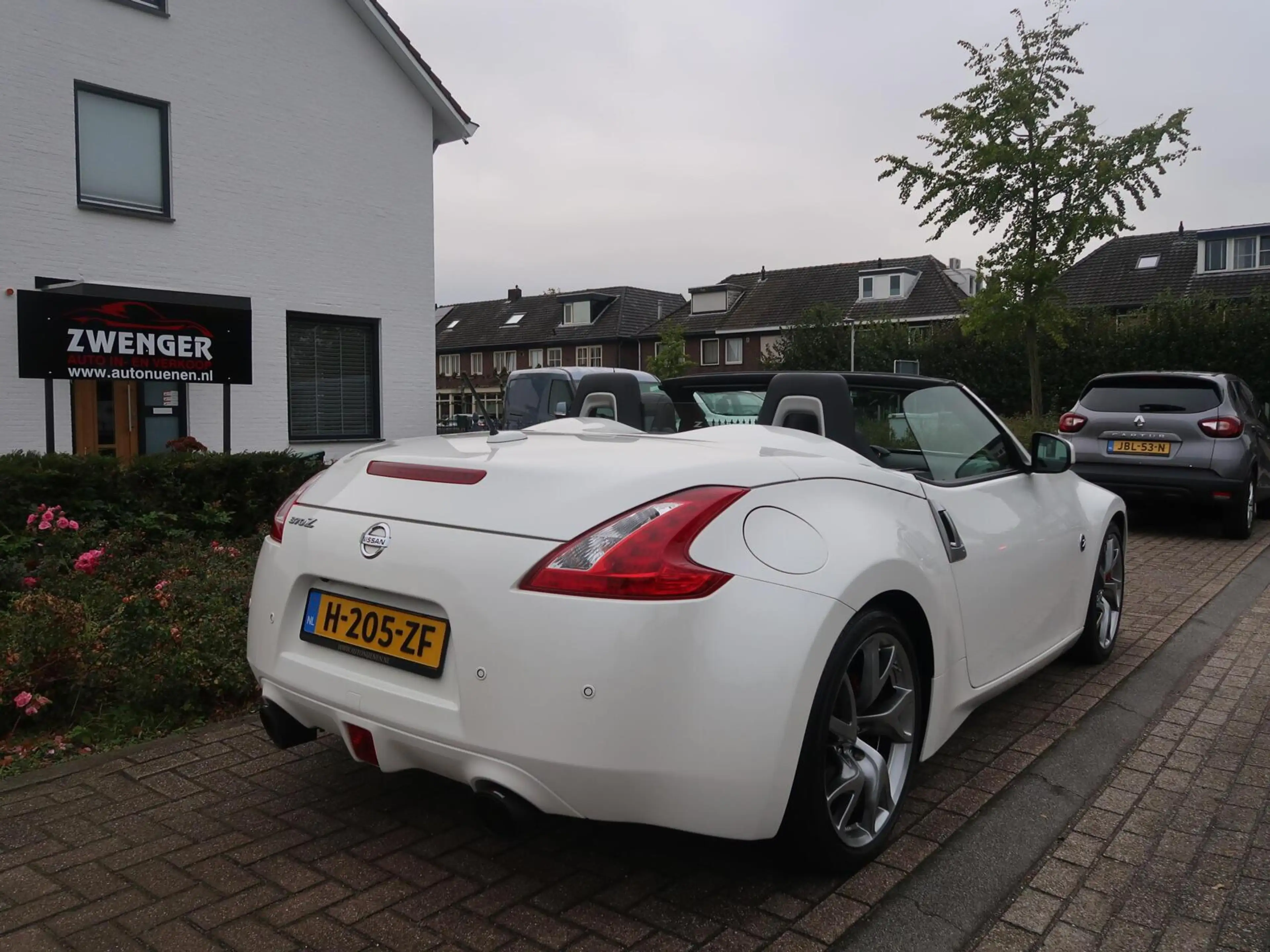 Nissan 370Z Roadster 3.7 V6 AUT F-1 FACELIFT|STOELKOELING|NAVI — photo 6