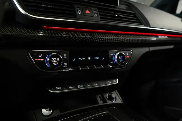 Audi Q5 view 22