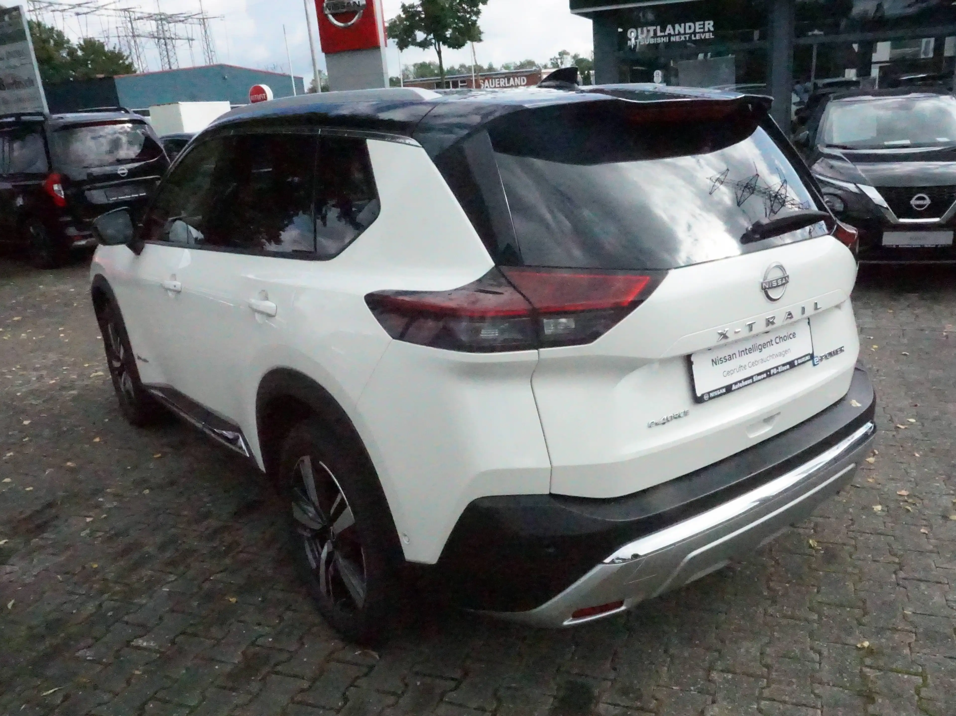 Nissan X-Trail e-Power e-4orce Tekna + *AHK*PGD*LEDER-MEMORY-SITZE* — photo 3