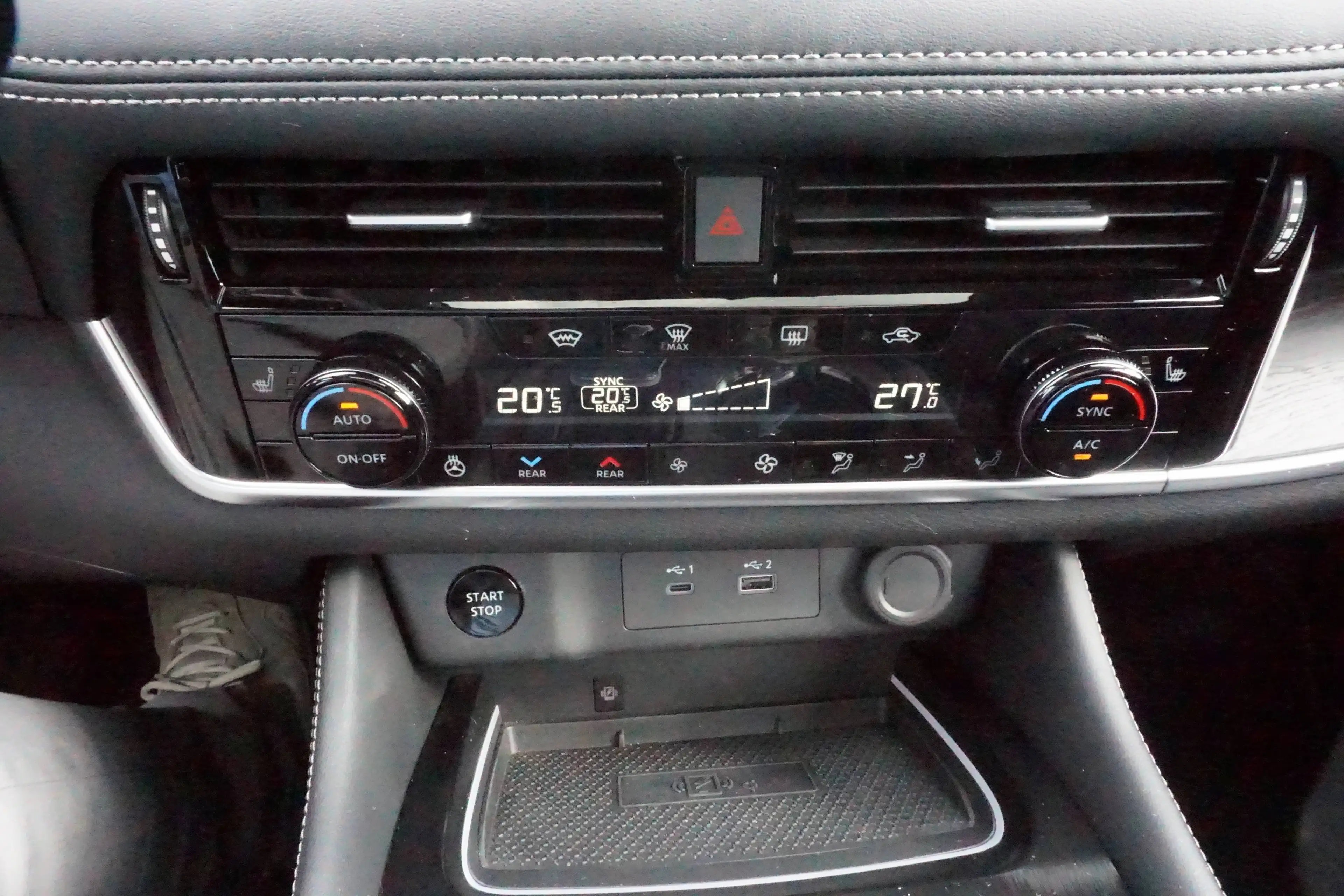 Nissan X-Trail e-Power e-4orce Tekna + *AHK*PGD*LEDER-MEMORY-SITZE* — photo 14