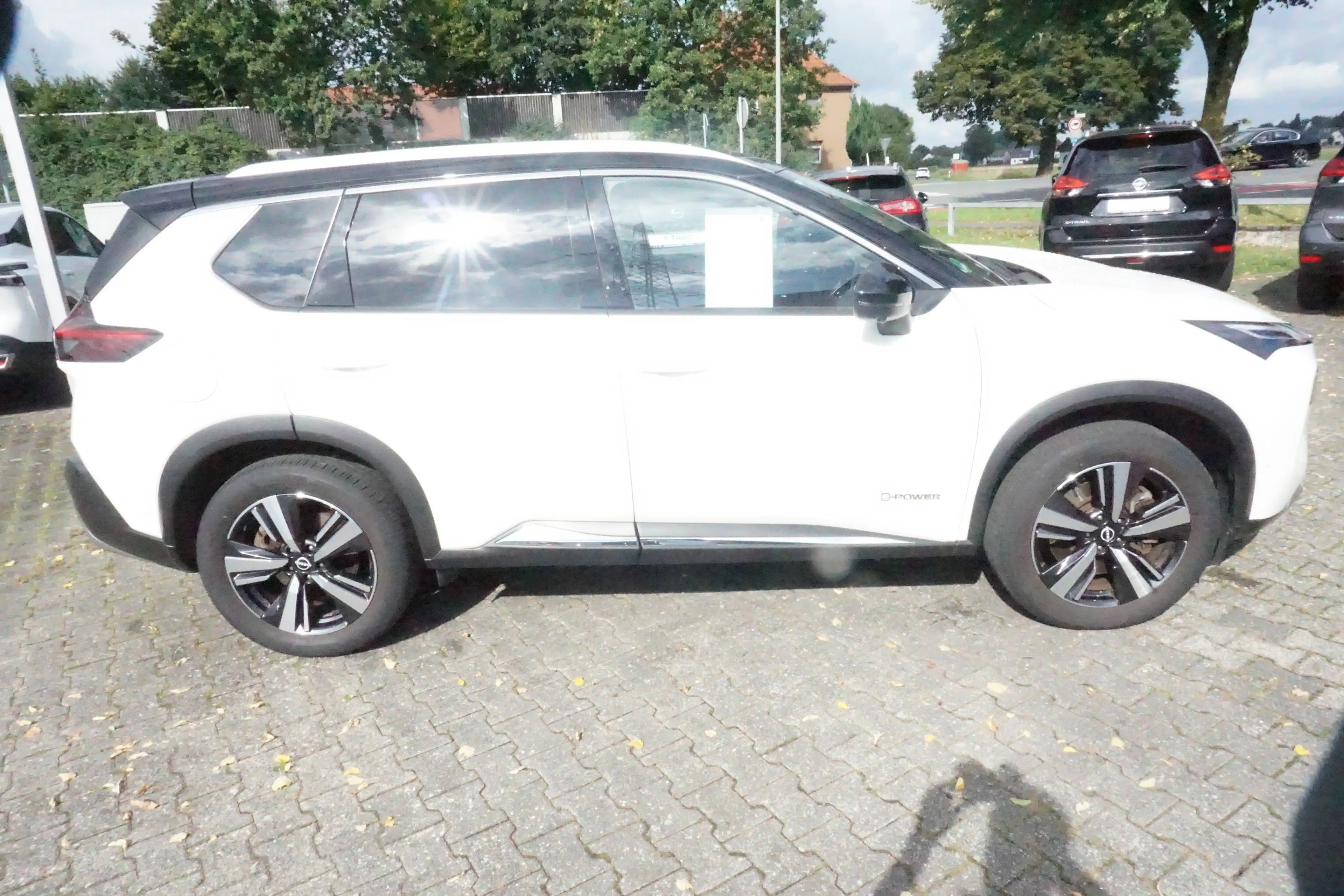 Nissan X-Trail e-Power e-4orce Tekna + *AHK*PGD*LEDER-MEMORY-SITZE* — photo 6