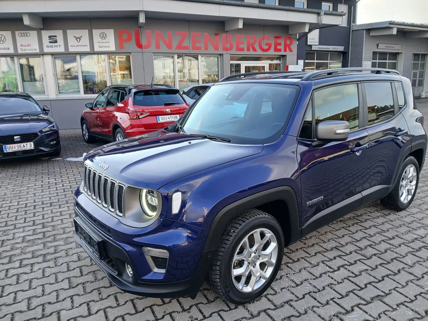 Jeep Renegade 1,0 MultiAir T3 FWD 6MT 120 Lim Blau - 2