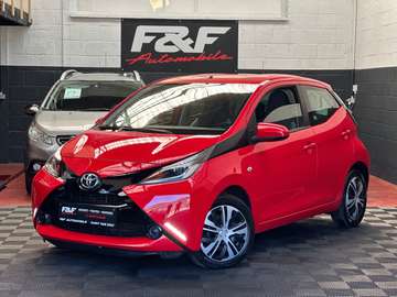 Aygo 1.0 VVT-i Rising Star x-shift
