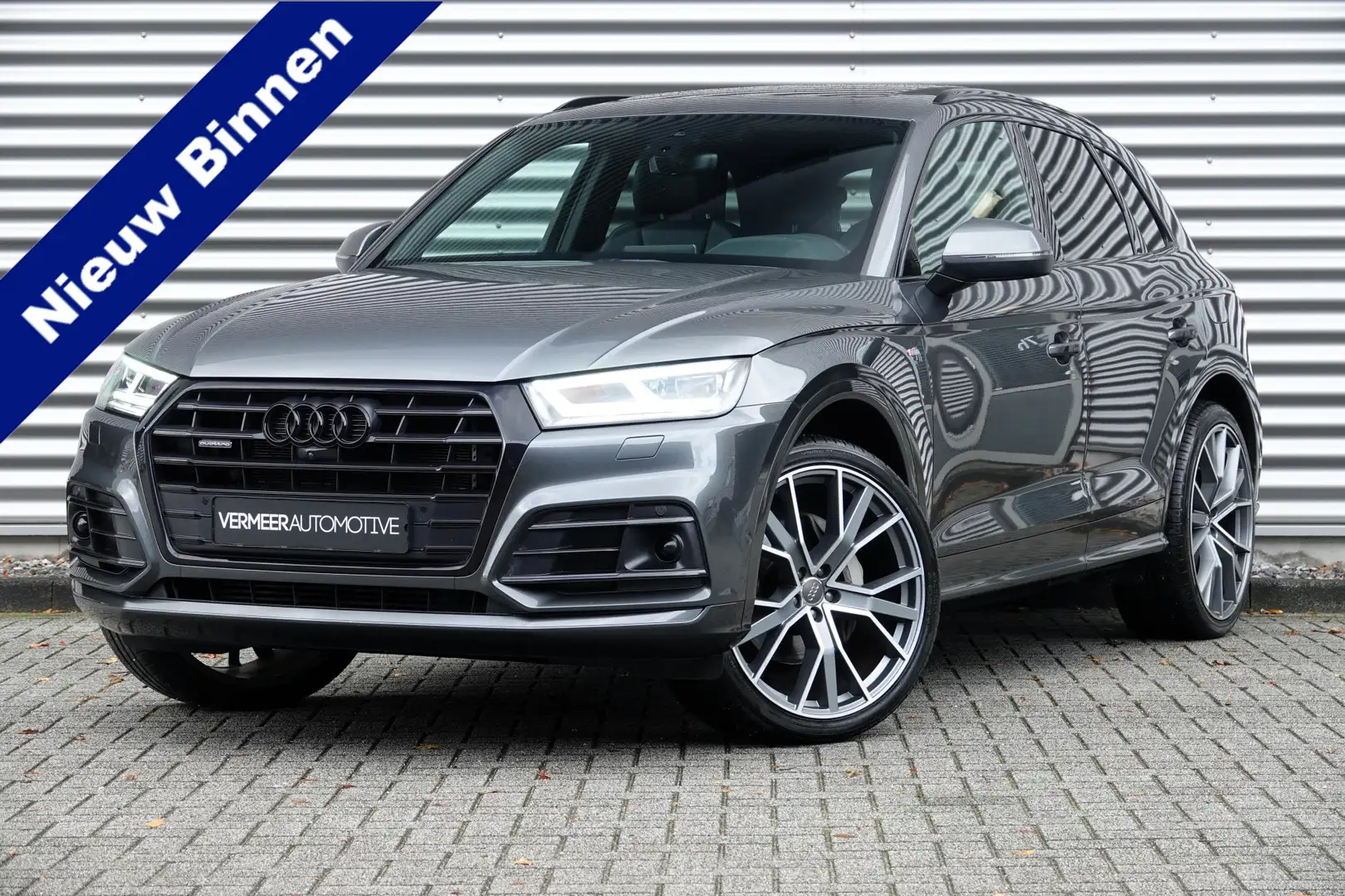 Audi Q5 55 TFSI e quattro Competition | Pano | RS-Zetels | Grijs - 1