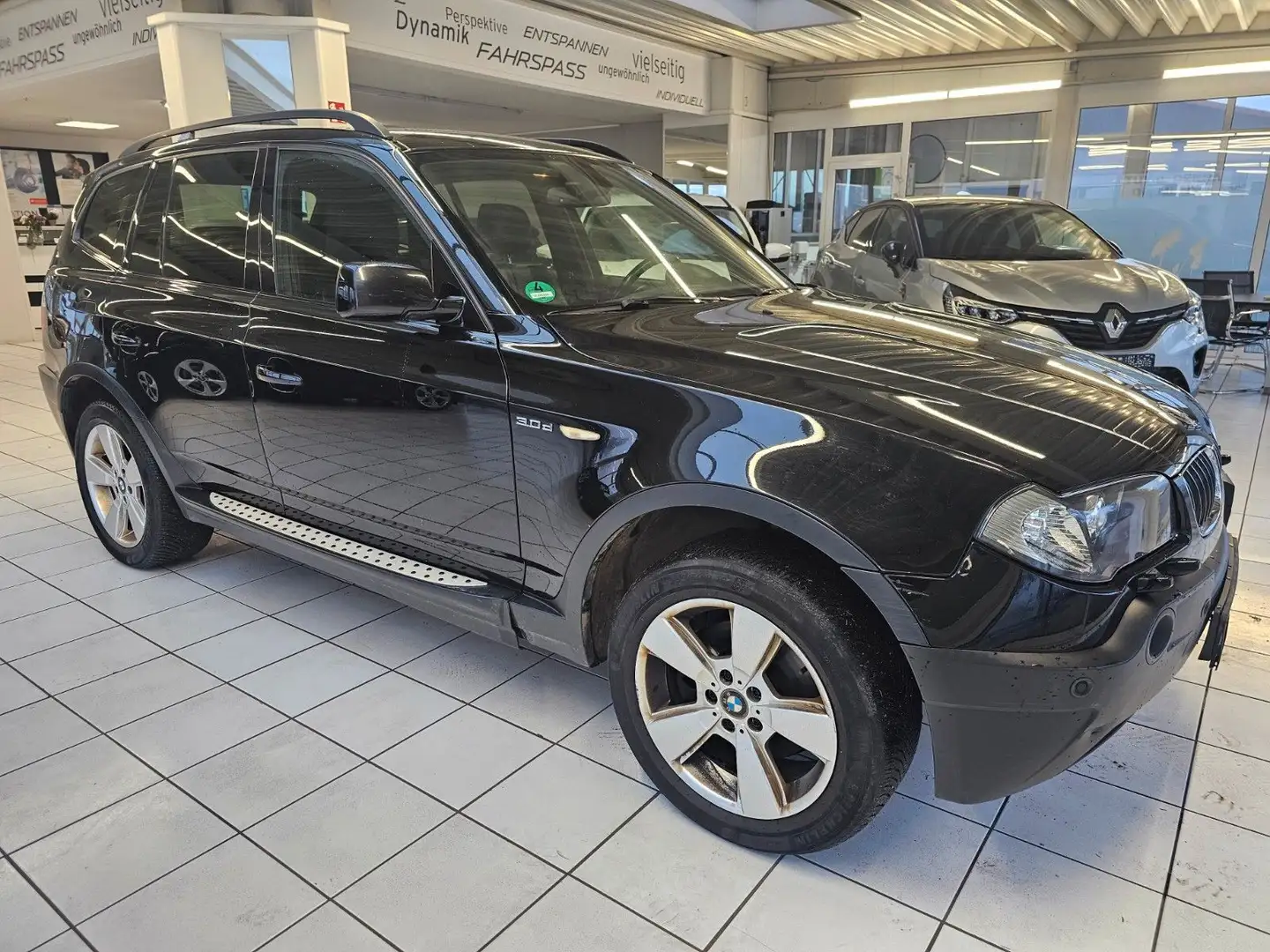 BMW X3 3.0d Noir - 1