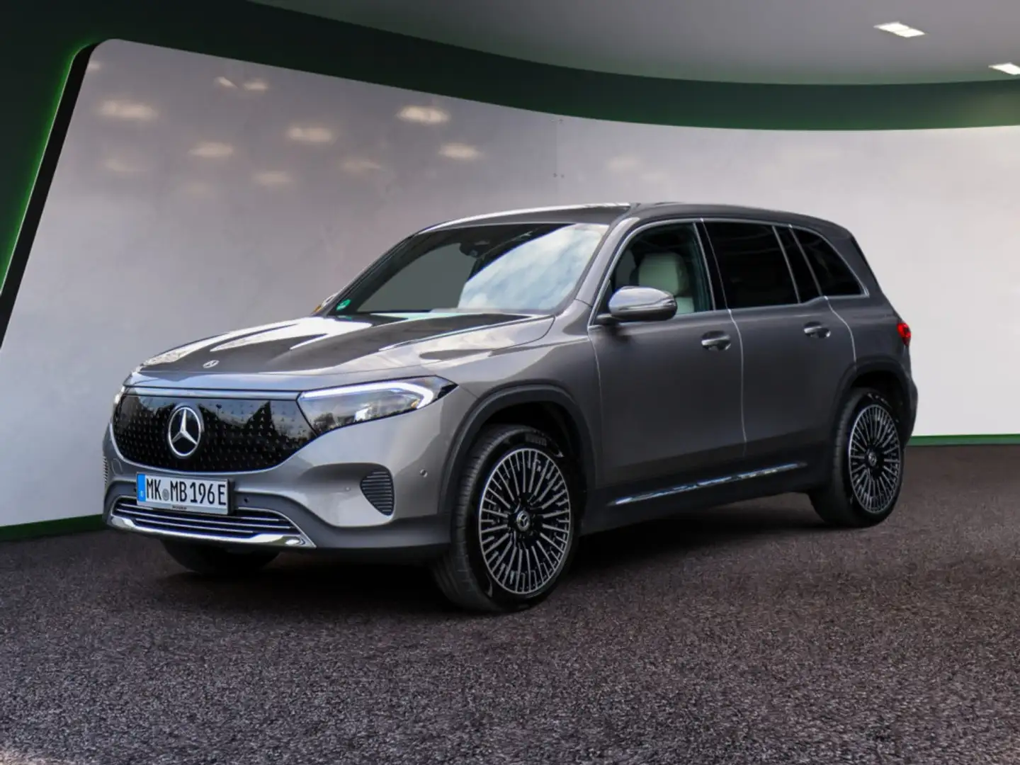 Mercedes-Benz EQB 300 4M Progressive Advanced 20"AMG Distr. Gris - 2