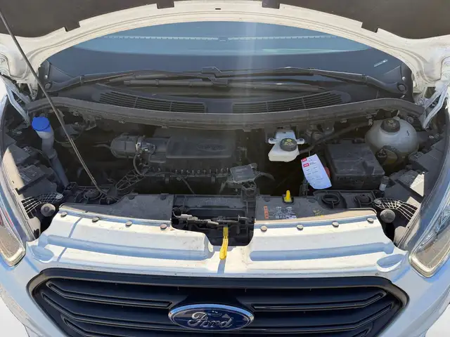 Ford Tourneo Custom view 14