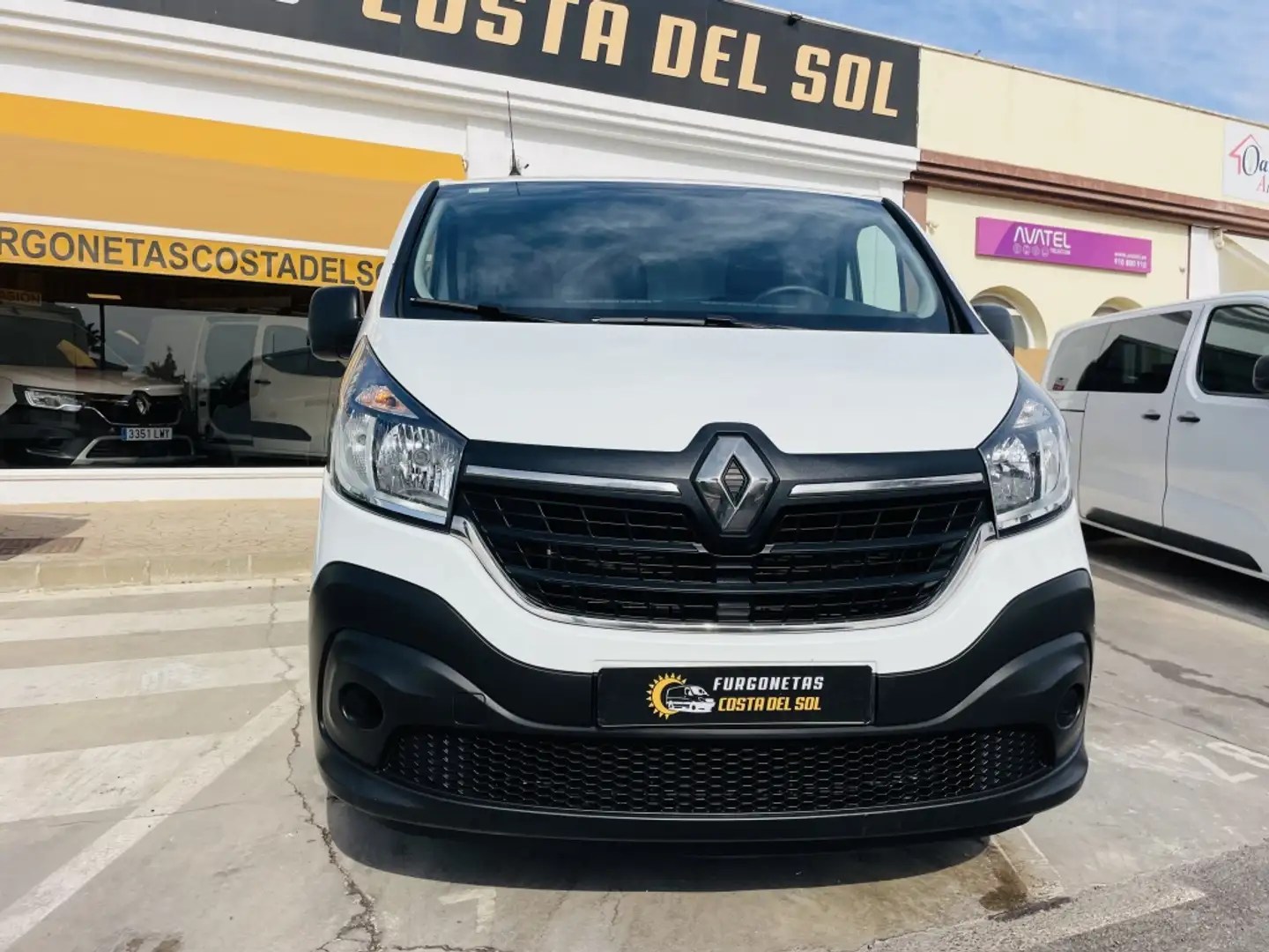Renault Trafic Furgón 27 L1H1 Energy BluedCi 88kW Blanco - 2