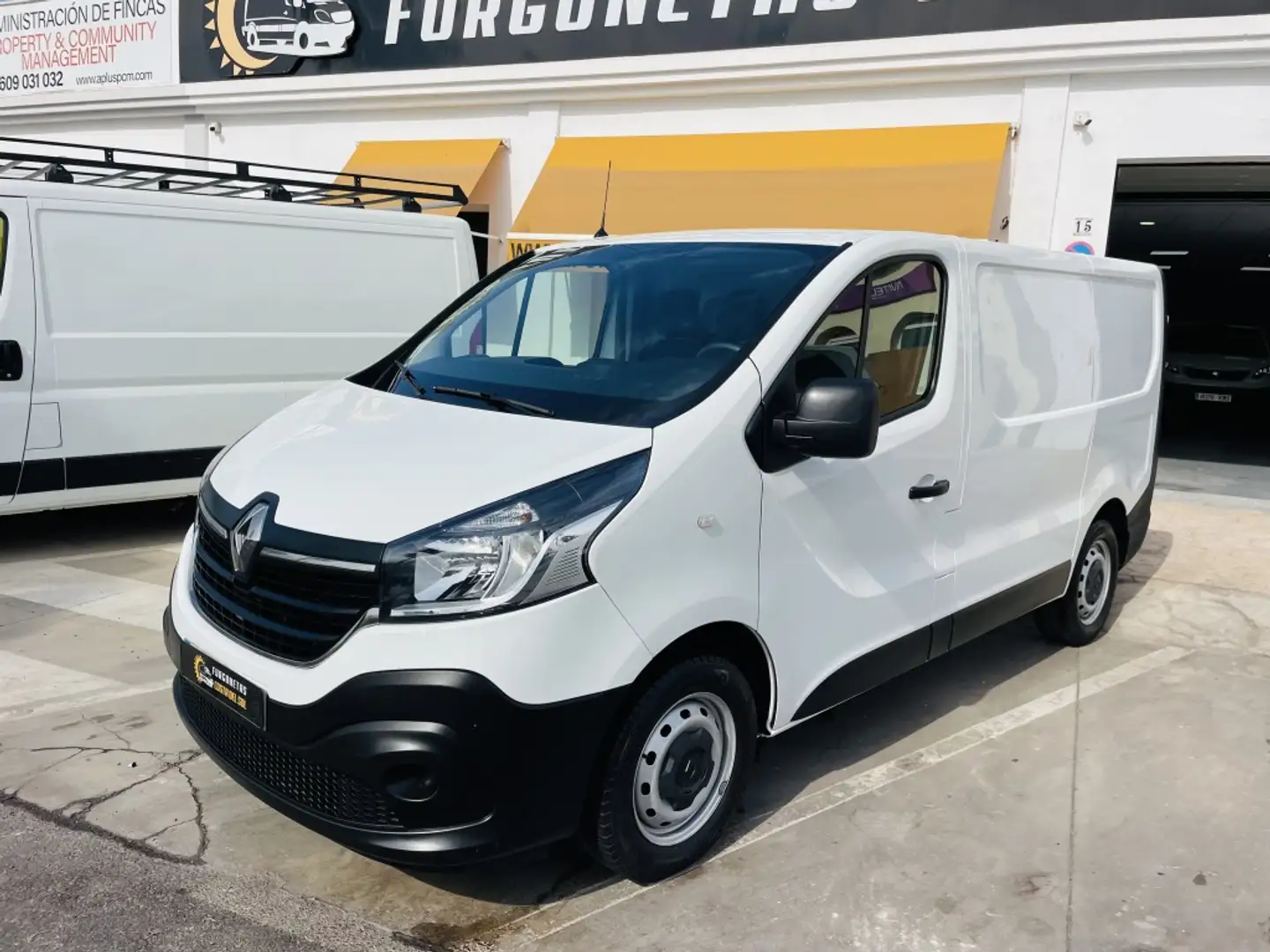 Renault Trafic Furgón 27 L1H1 Energy BluedCi 88kW Blanco - 1