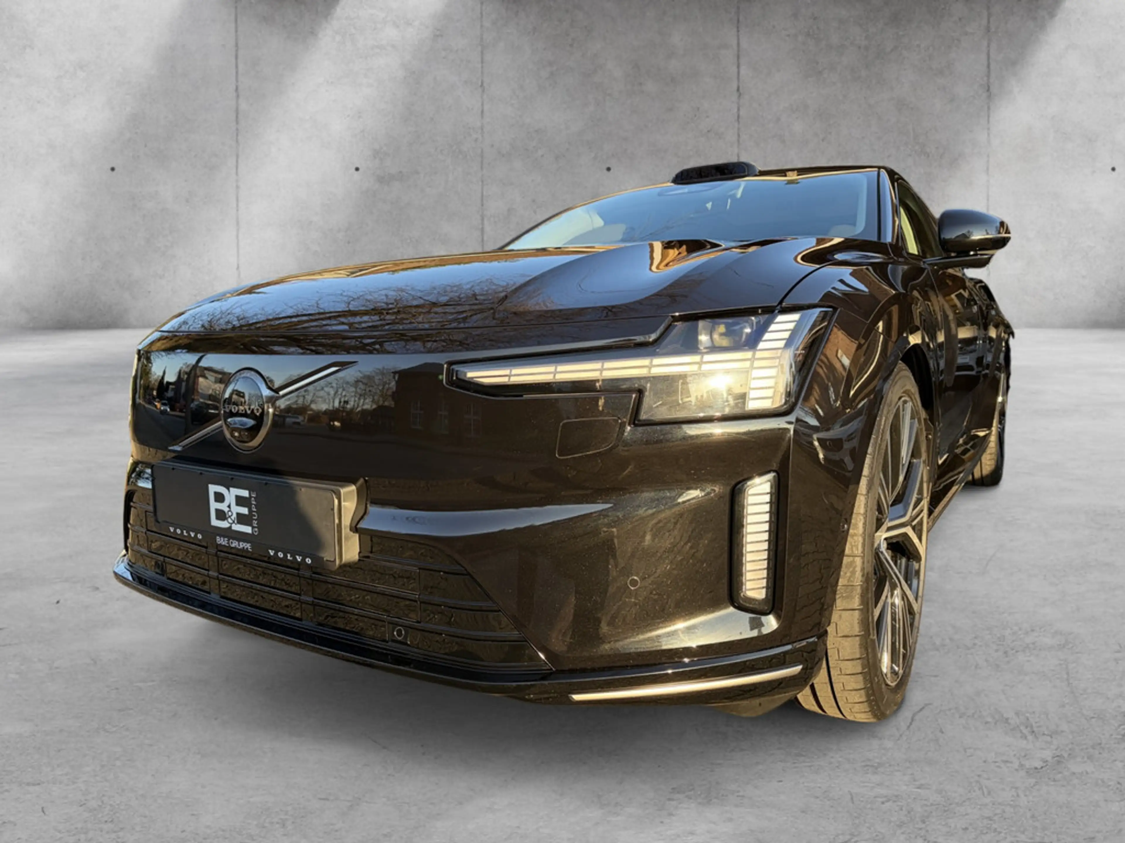 Volvo ES90 Single Motor Extended Range Ultra B&W | PILOT-ASSIST | SOFORT VERFÜGBAR — photo 2