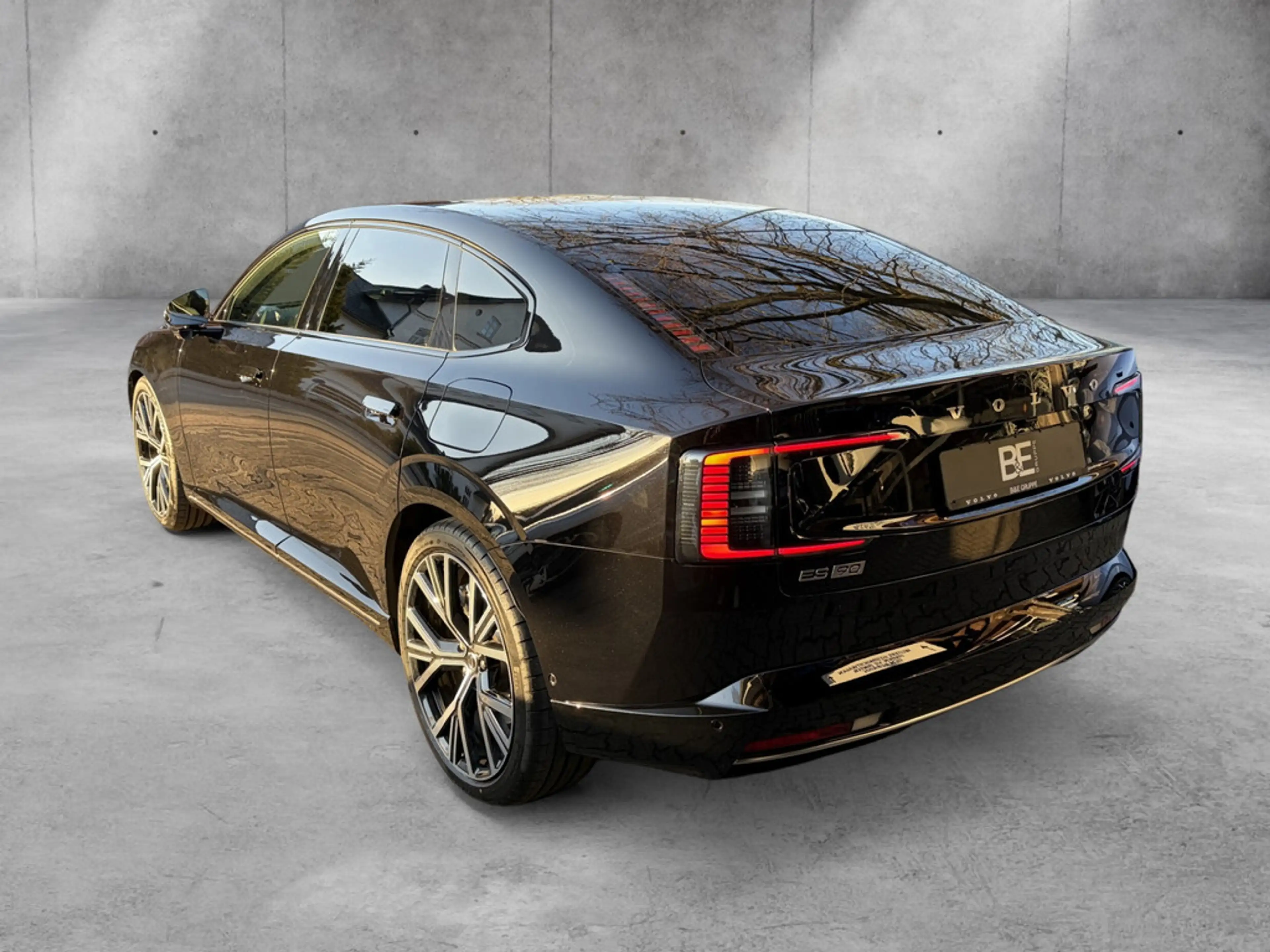 Volvo ES90 Single Motor Extended Range Ultra B&W | PILOT-ASSIST | SOFORT VERFÜGBAR — photo 9