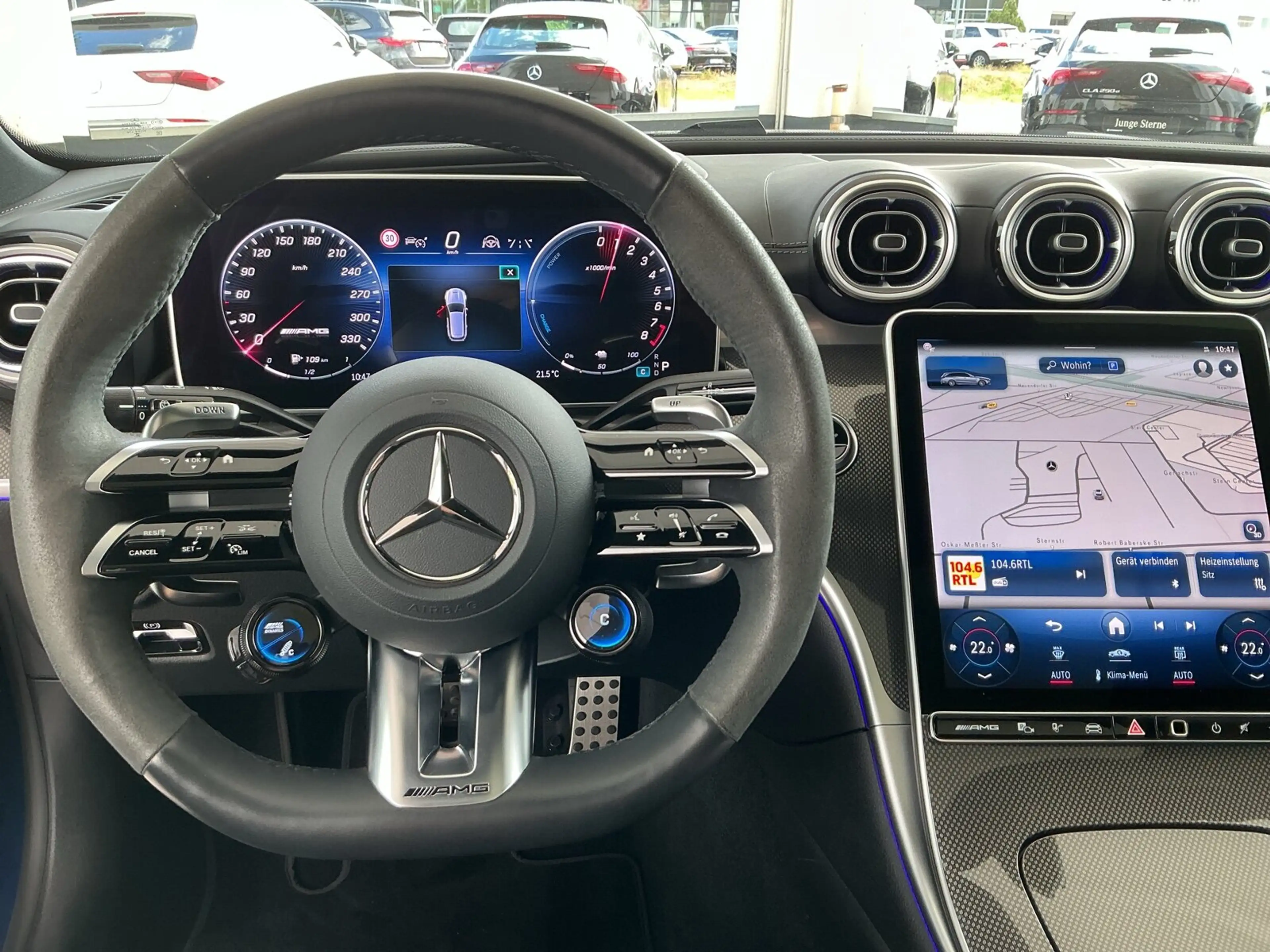 Mercedes-Benz C 63 AMG C 63 AMG S E Pefo Premium+ Driver 20 Zoll Pano Night — photo 14