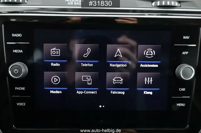 Volkswagen Touran view 18