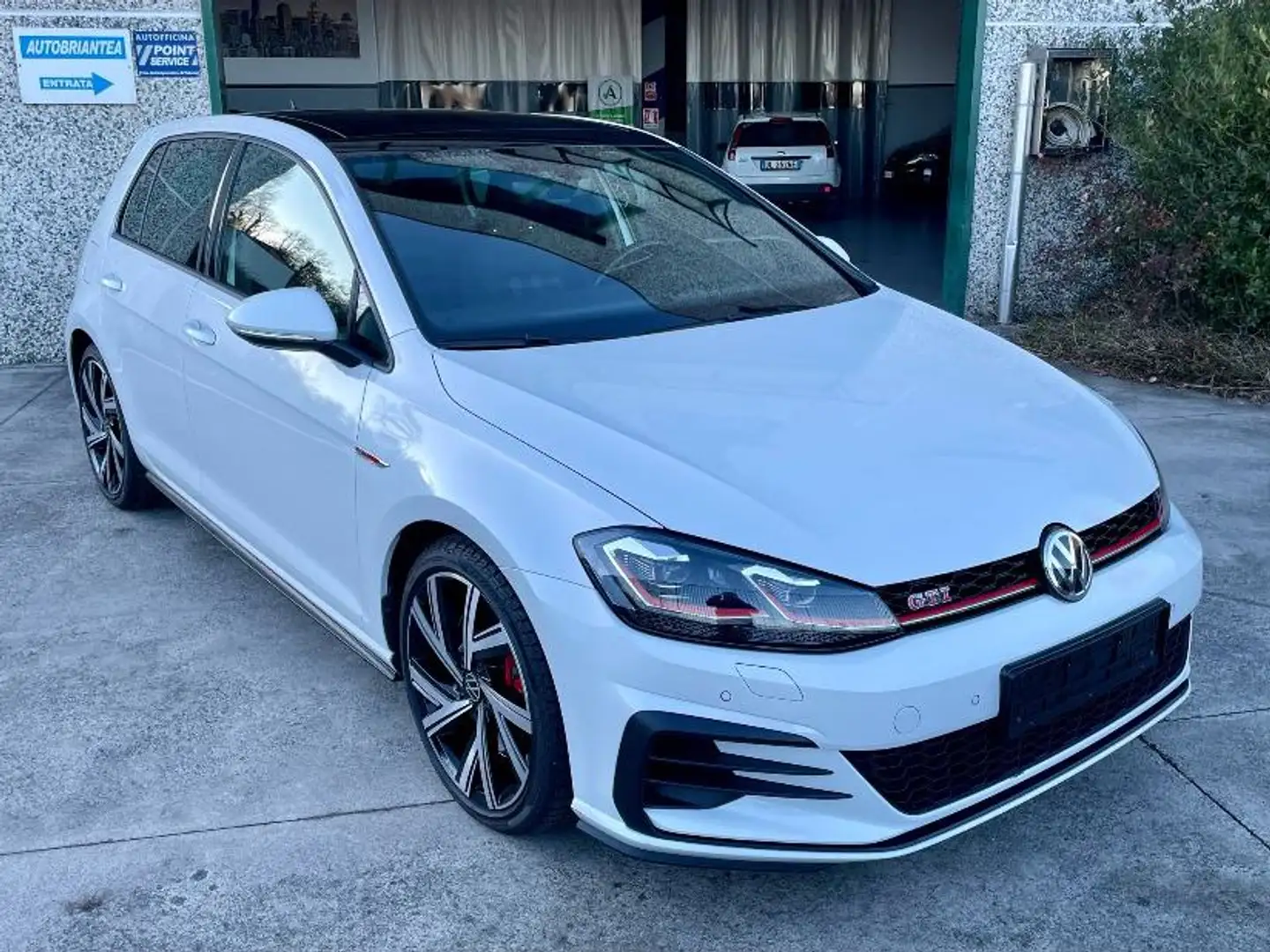 Volkswagen Golf GTI Golf VII 2017 5p 5p 2.0 tsi Performance 245cv dsg Bianco - 1