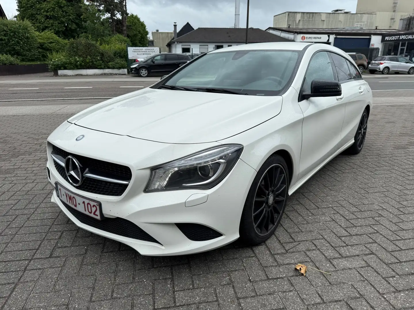 Mercedes-Benz CLA 180 CLA 180 Blanc - 1