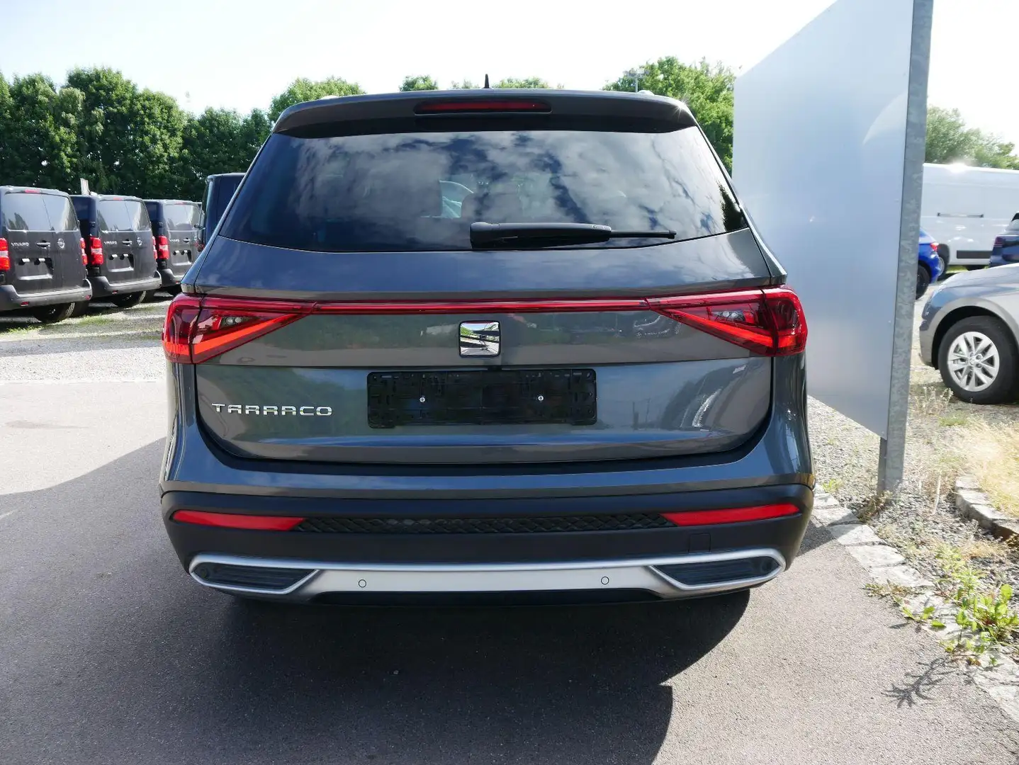 SEAT Tarraco 1.5 TSI ACT EXCELLENCE* ACC * 19 ZOLL * NAVI * VOL Grijs - 2