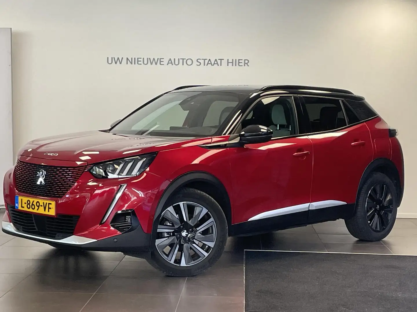 Peugeot e-2008 GT Pack EV 50kWh 136pk | TREKHAAK | SCHUIF/KANTELD Rouge - 2