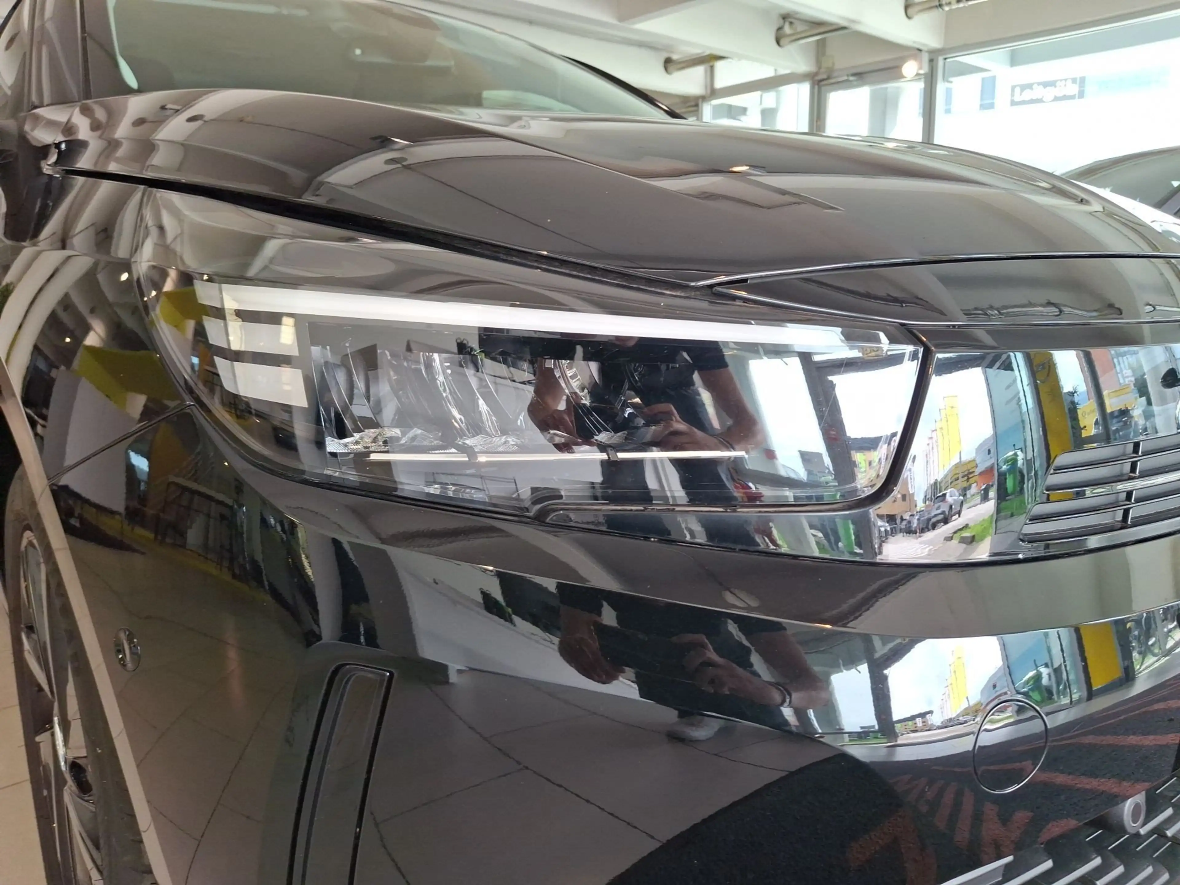 Opel Corsa F 1.2 LED+SHZ+Fernlichtass.+Kam.+LM+PDC — photo 9