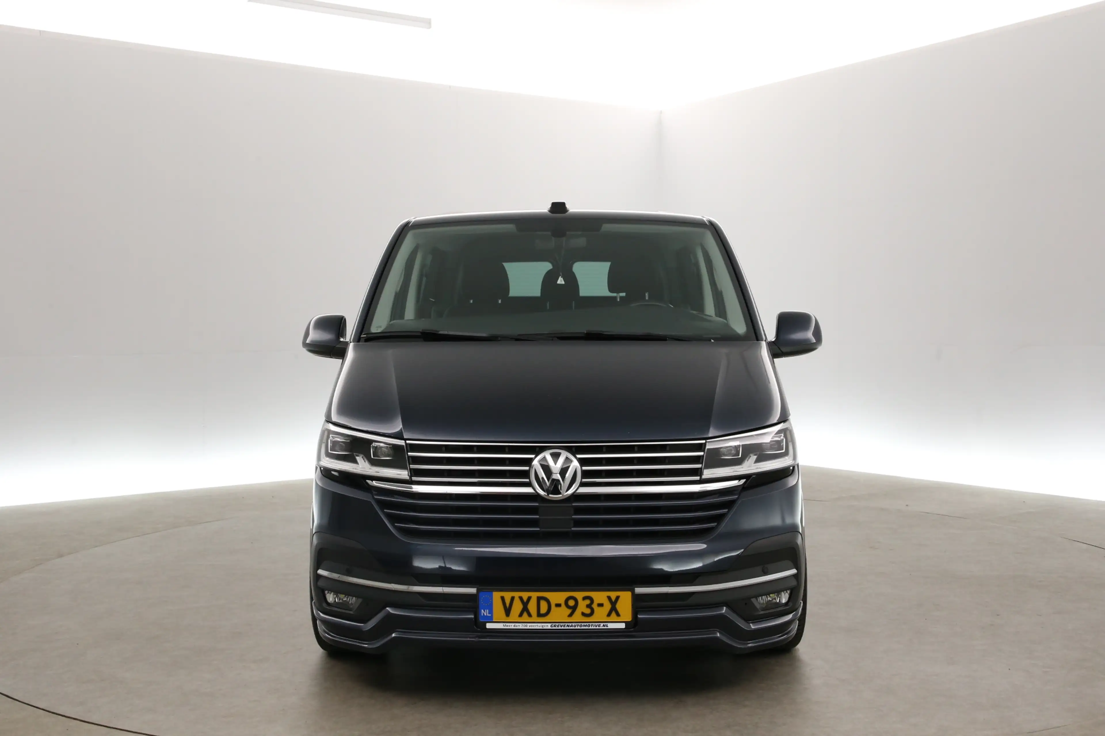 Volkswagen T6.1 Transporter 2.0 TDI Bulli L2H1 Leighton Edition 204PK | Dubbel — photo 9