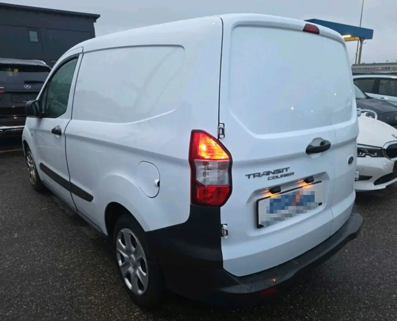 Ford Transit Courier 1.5 TDCi Trend Blanc - 2