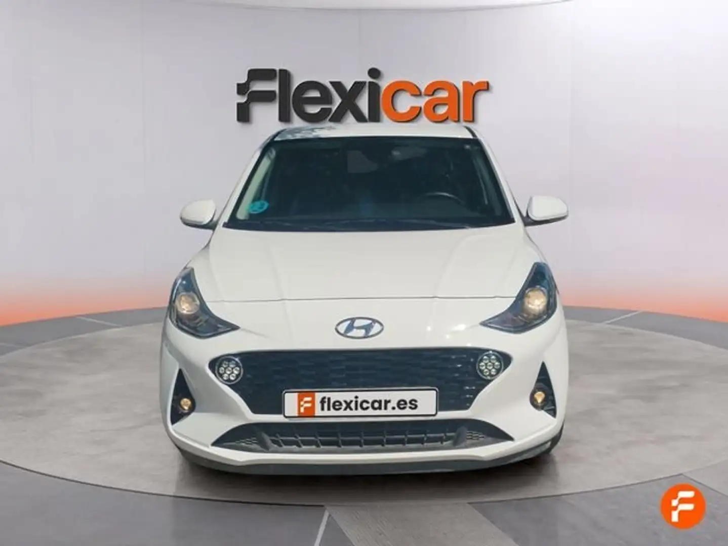 Hyundai i10 1.0 MPI Klass Blanco - 2