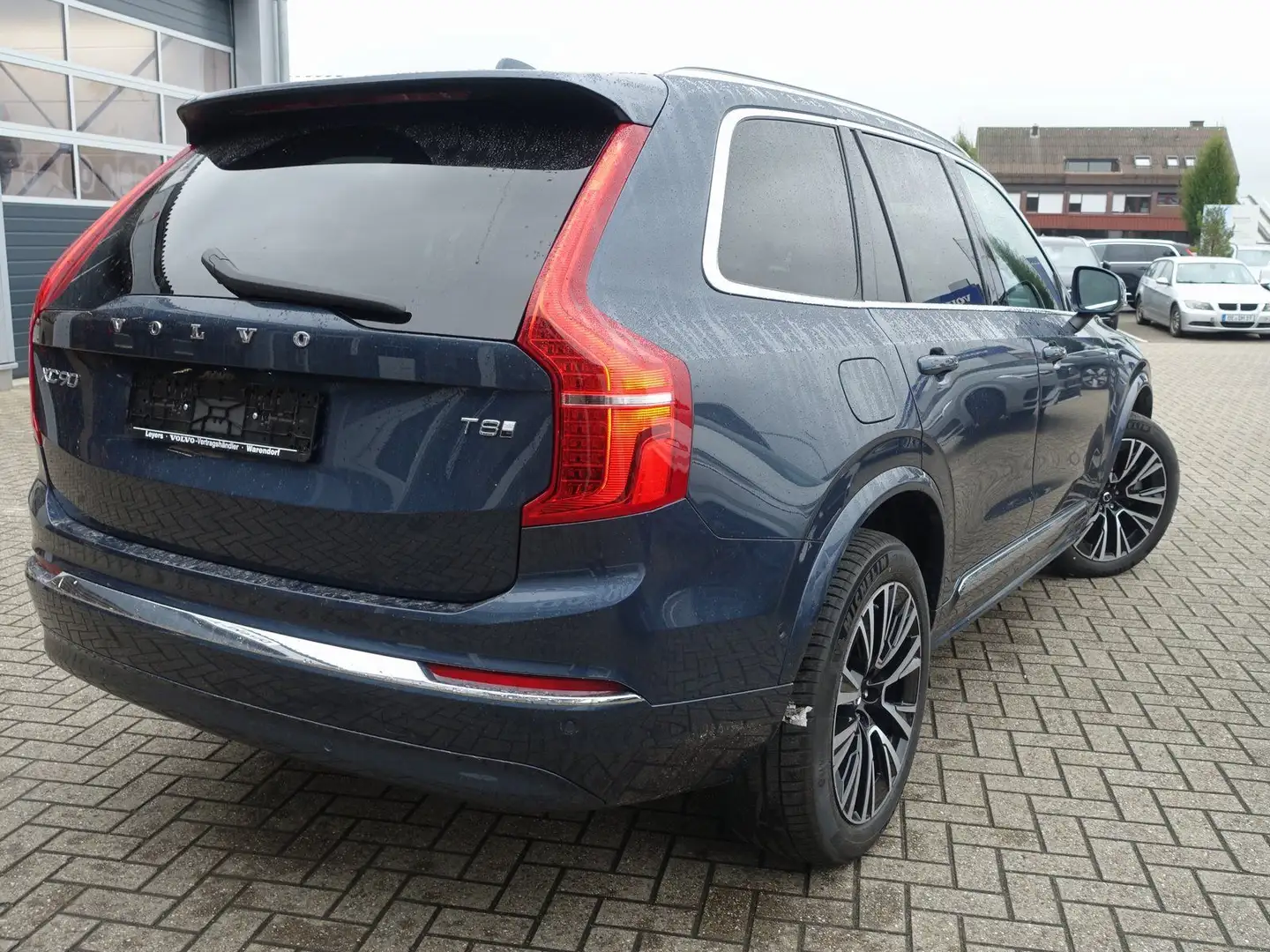Volvo XC90 Plus, T8 AWD/360°/HeadUP/Pano/H&K/BLIS/ Blau - 2