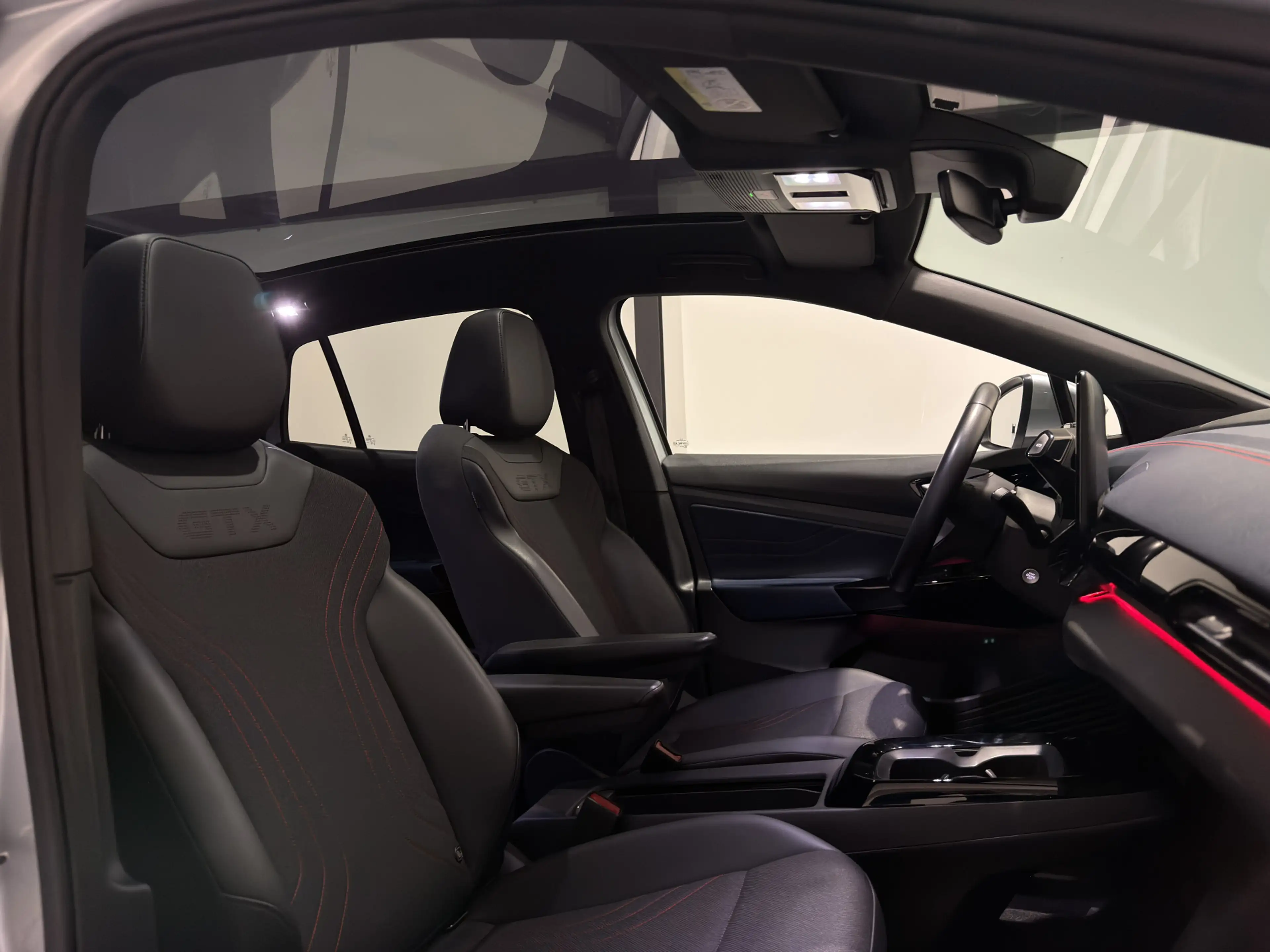Volkswagen ID.5 GTX 77 kWh | SOH 92% | ACC | Panoramadak | Keyless — photo 20