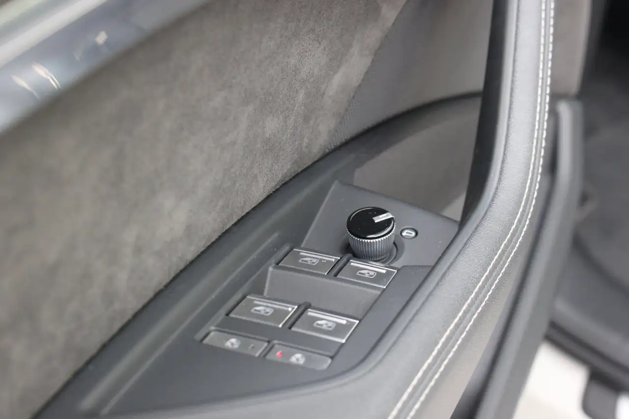Audi e-tron 50 quattro S edition S-Line Trekhaak Siambeige, миниатюра 15