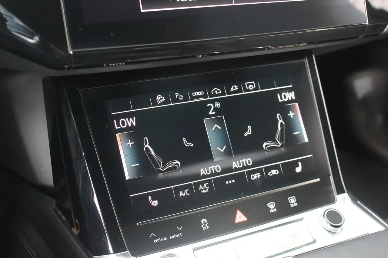 Audi e-tron 50 quattro S edition S-Line Trekhaak Siambeige, миниатюра 23