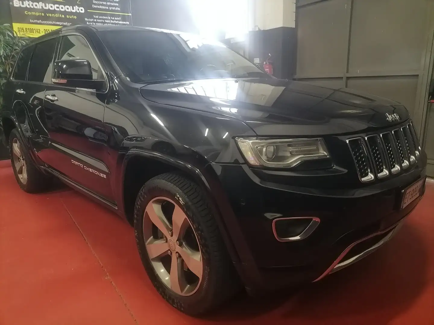 Jeep Grand Cherokee Grand Cherokee IV 3.0 crd V6 Overland 250cv auto Negru - 1