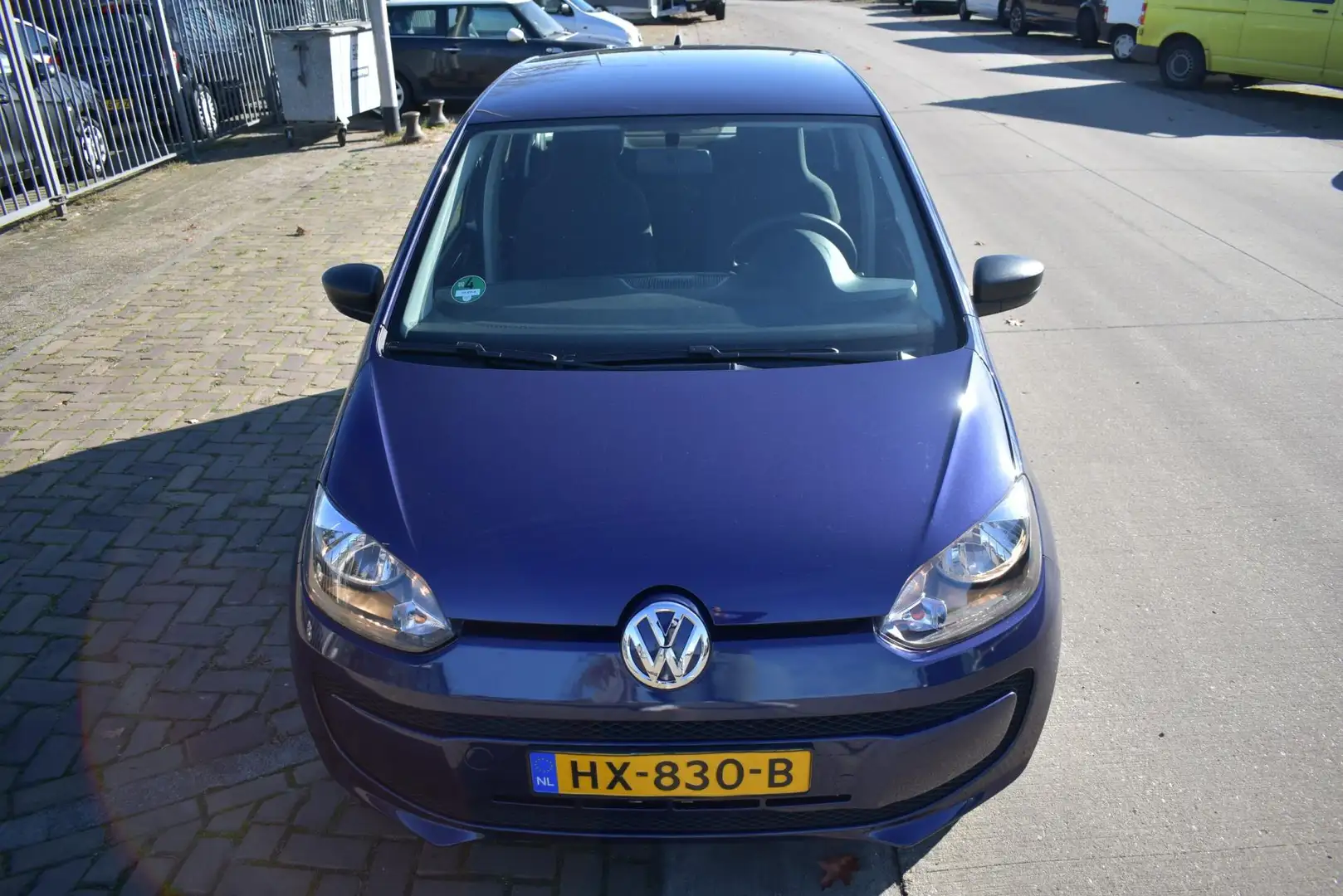 Volkswagen up! 1.0 take up! BlueMotion Bleu - 2