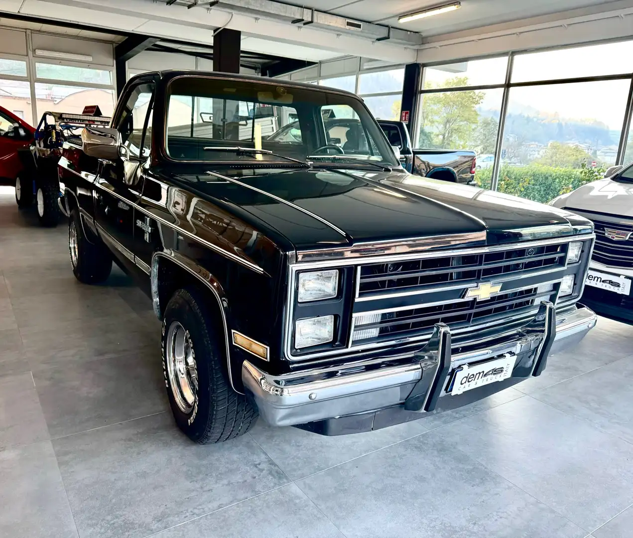 Chevrolet Silverado C10 ASI Чёрный - 1