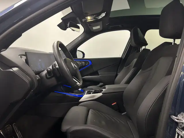 BMW X3 view 4