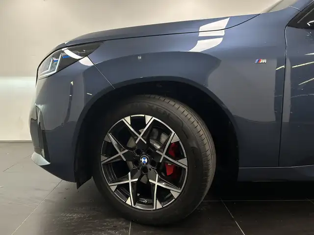 BMW X3 view 9