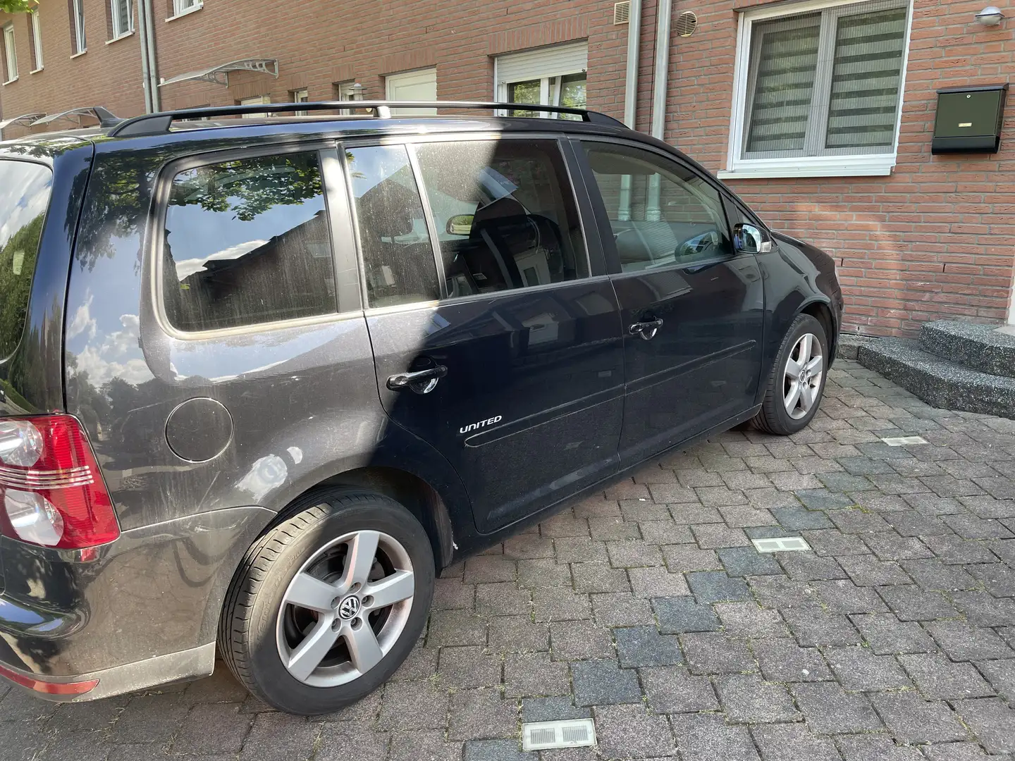 Volkswagen Touran 1.9 TDI DPF United - 1