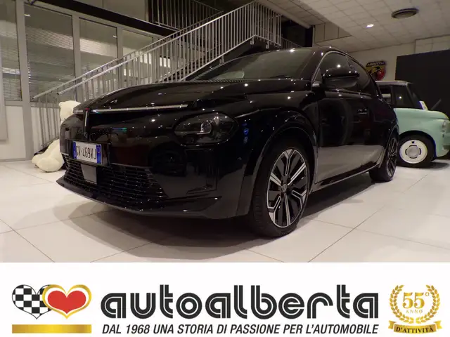 Lancia Ypsilon LX 2024 51kWh 156cv 100% elettrica NUOVA KMZERO