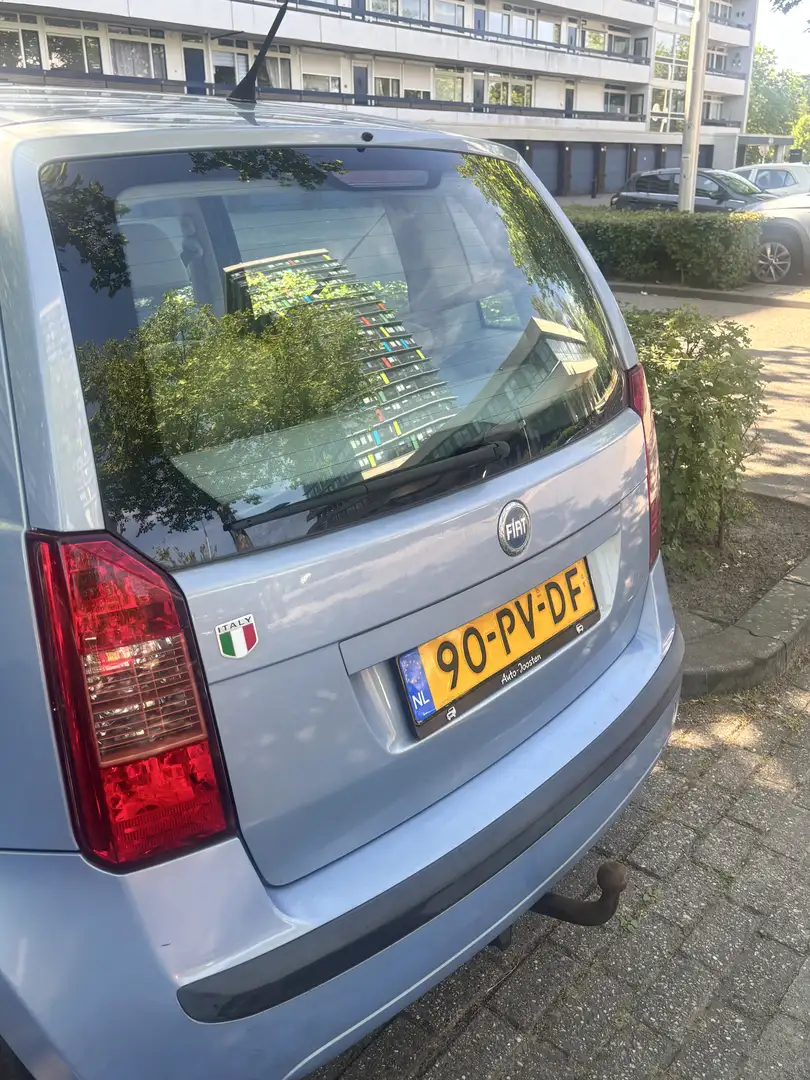 Fiat Idea 1.4-16V Dynamic Blau - 2